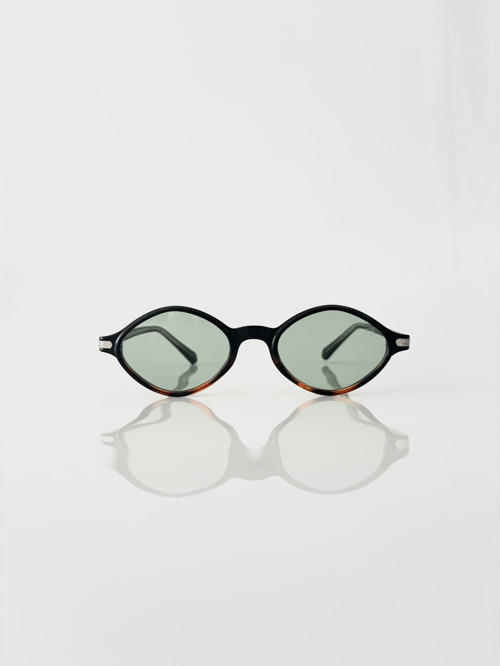 Kaelis black écaille