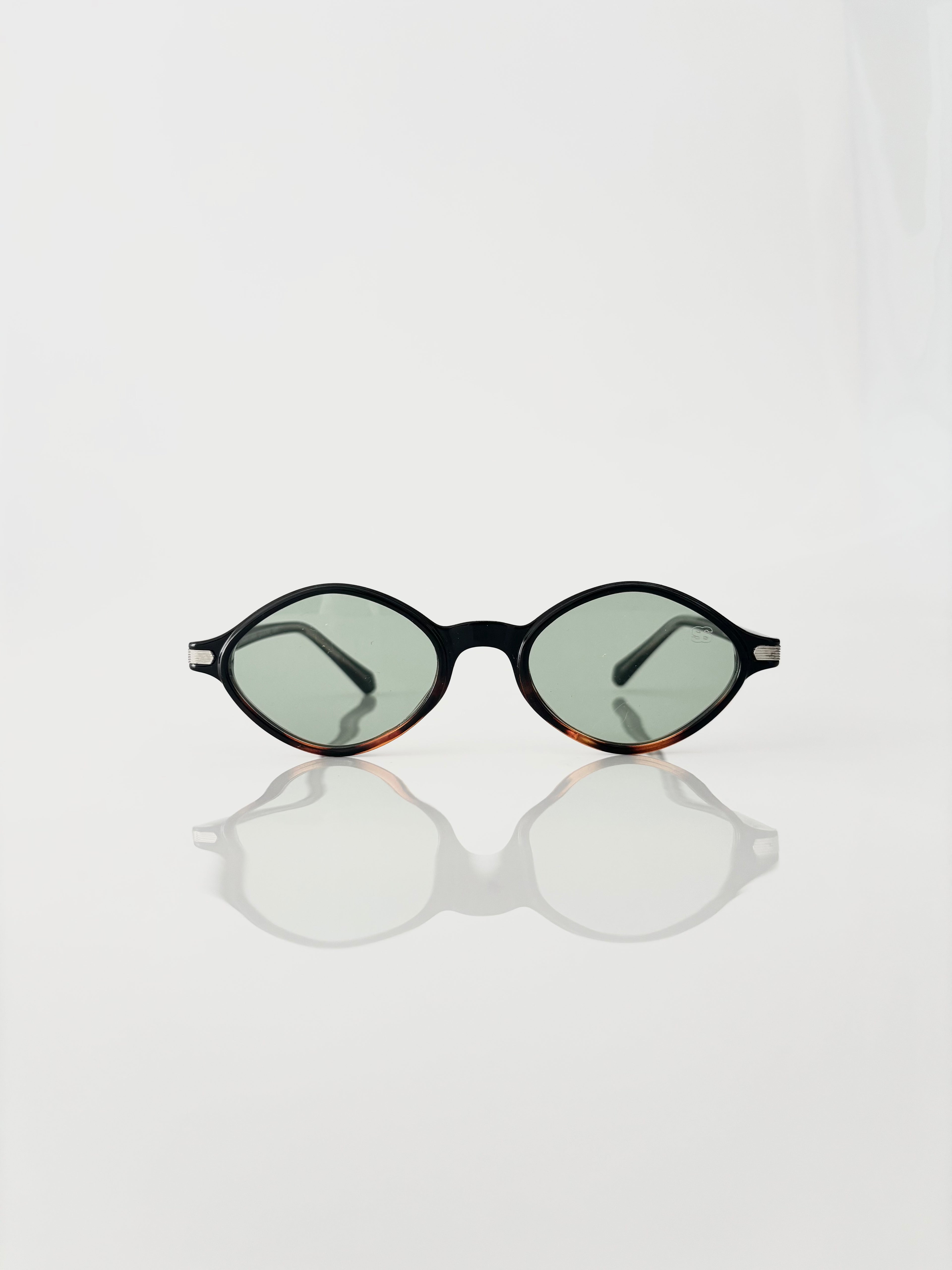 Kaelis black écaille