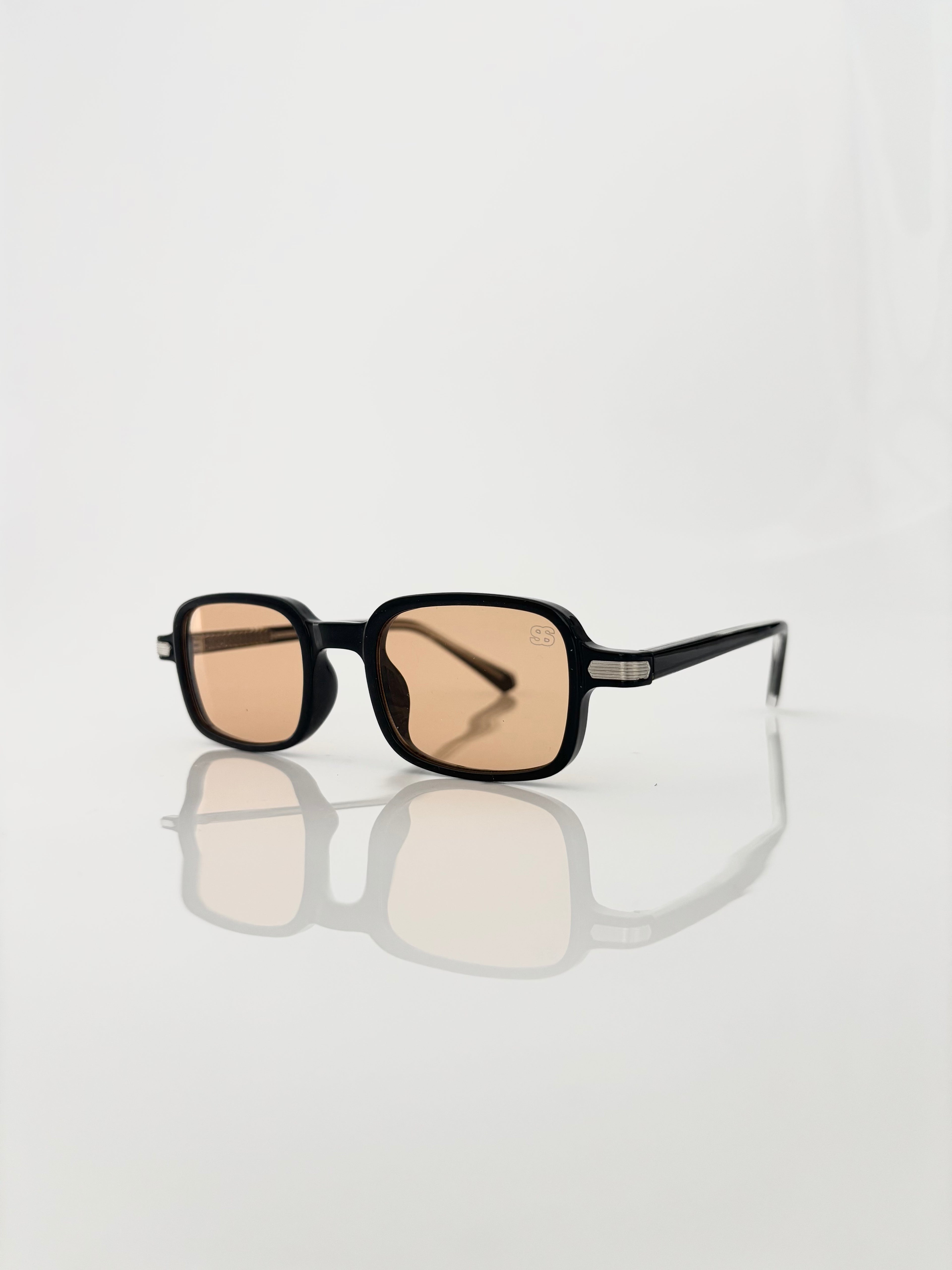 Velar black nectarine