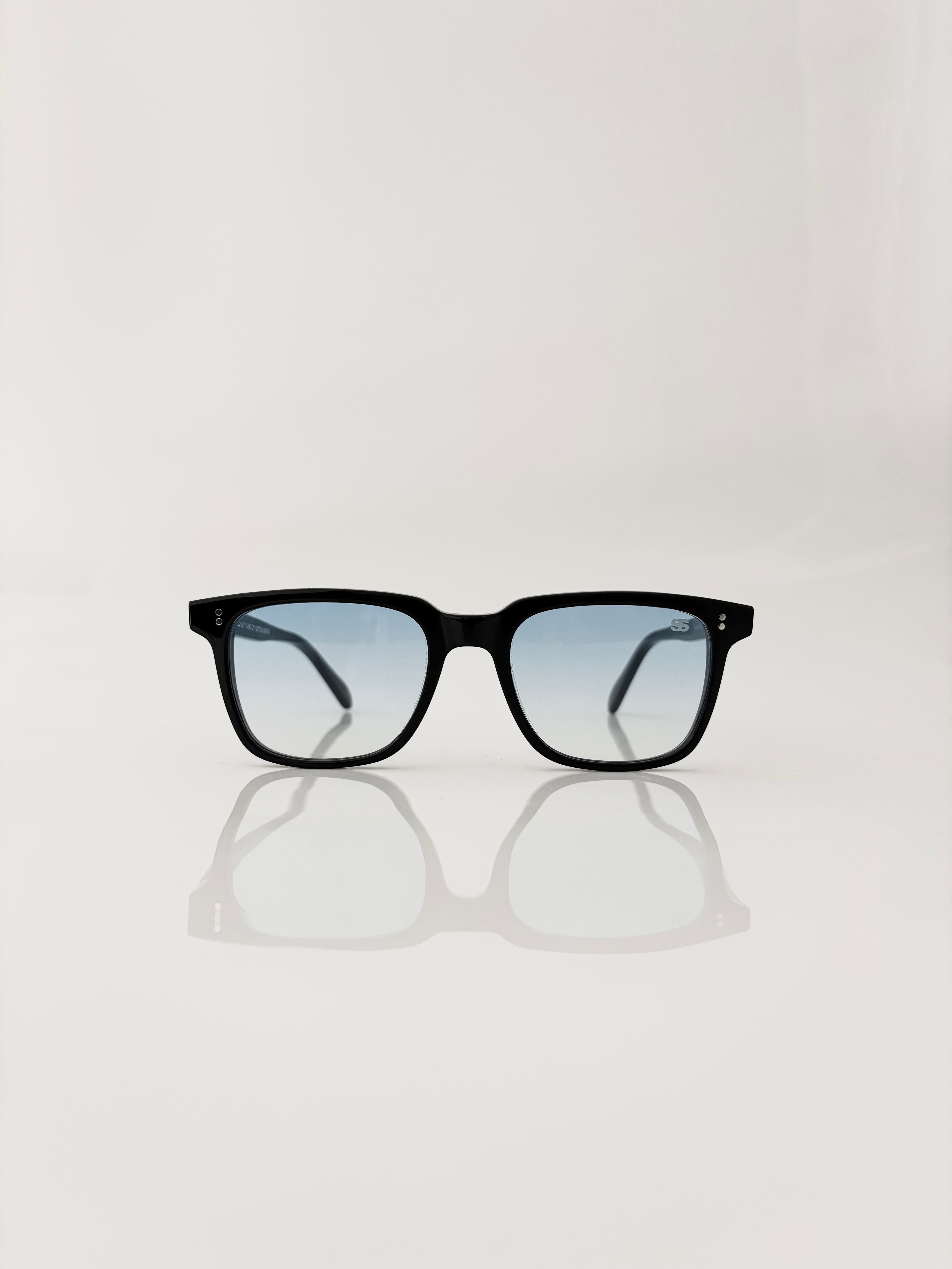 Eden gradient blue