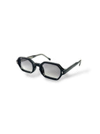 Atlantis black